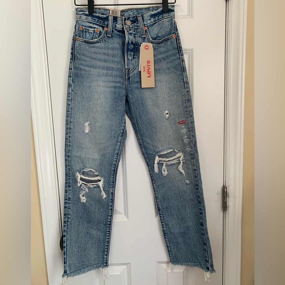 Levi’s Wedgie Fit - Size 24